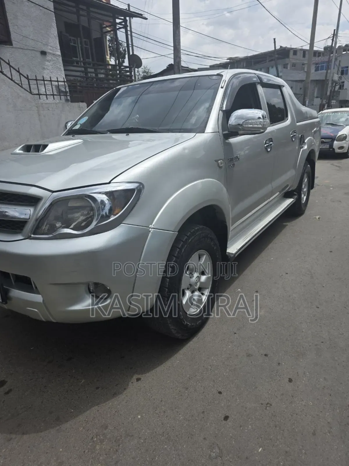 Toyota Hilux 2.5 D-4D 4X4 SRX 2009 Silver