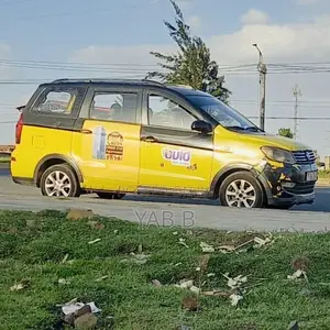 Photo - DFSK K-Series 2018 Yellow