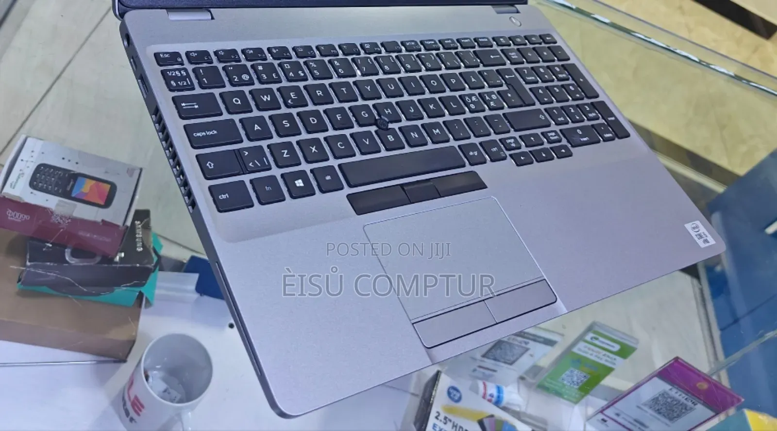 New Laptop Dell G15 5511 8GB Intel Core I7 SSD 256GB