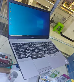 New Laptop Dell G15 5511 8GB Intel Core I7 SSD 256GB