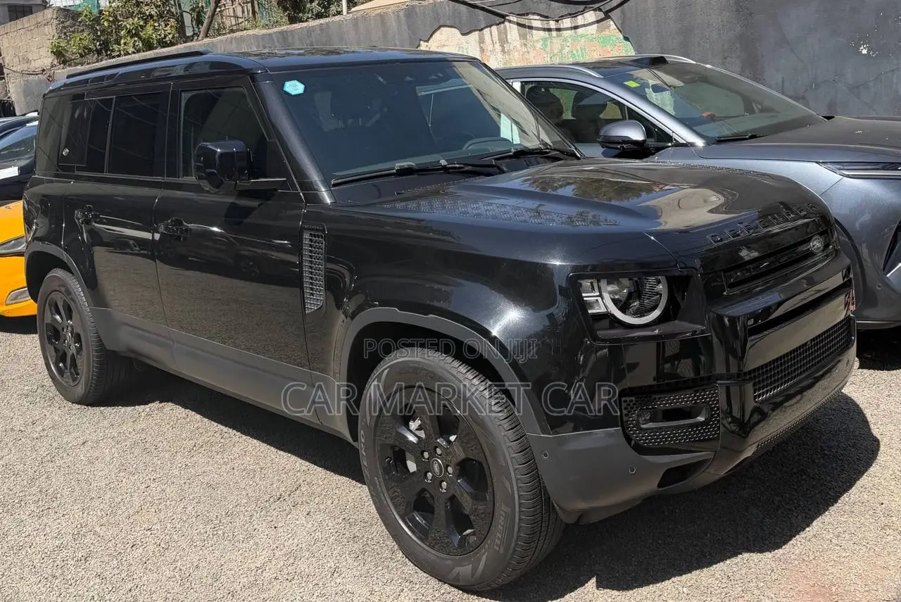 Land Rover Defender X 2024 Black