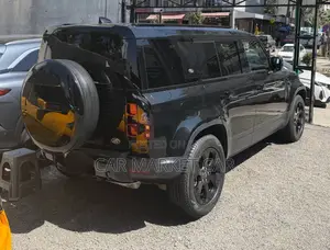 Land Rover Defender X 2024 Black