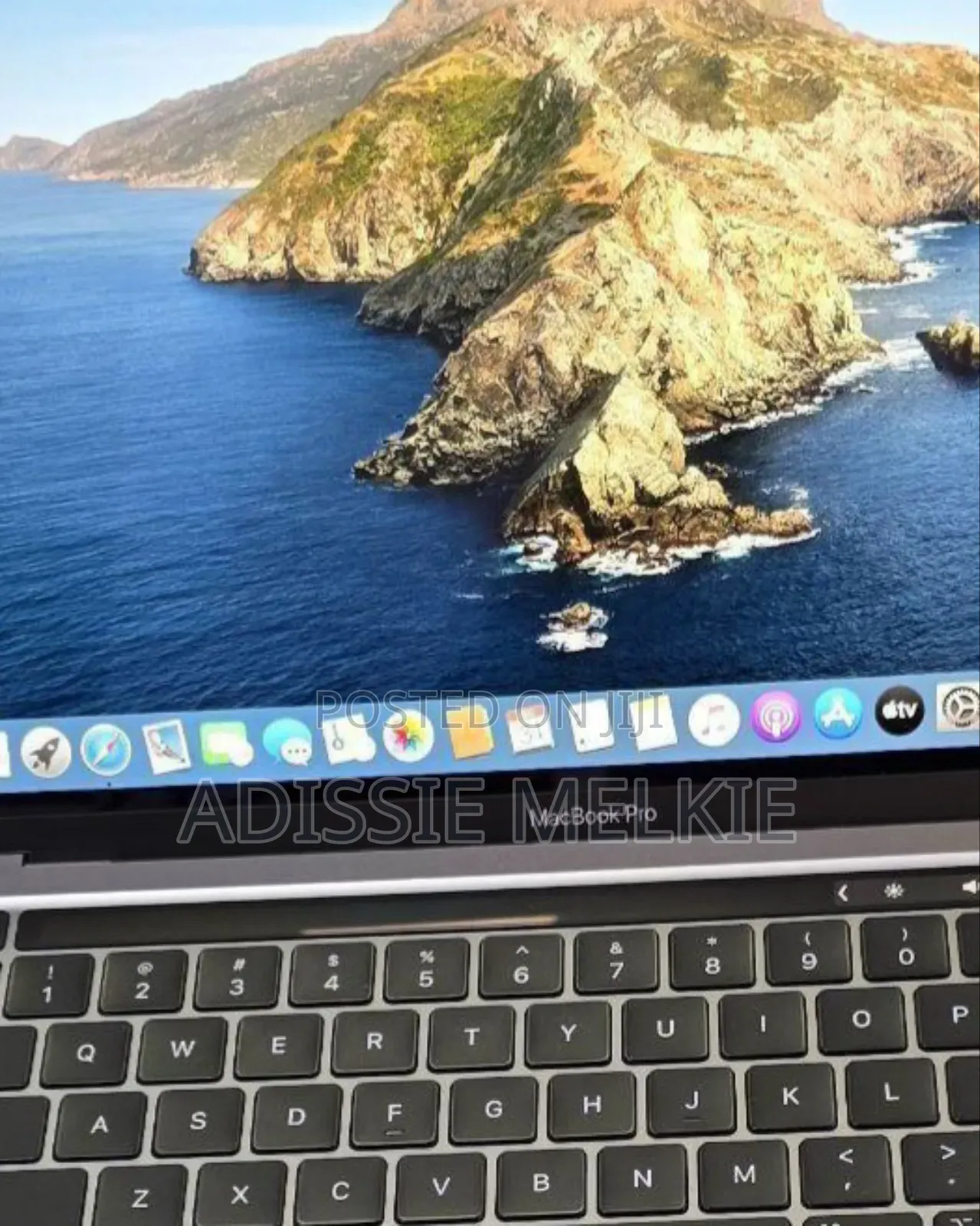 New Laptop Apple MacBook Air 2020 M1 16GB Intel Core I7 SSD 512GB