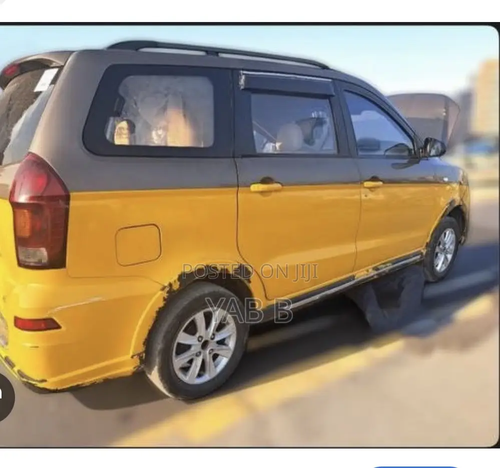 DFSK K-Series 2018 Yellow