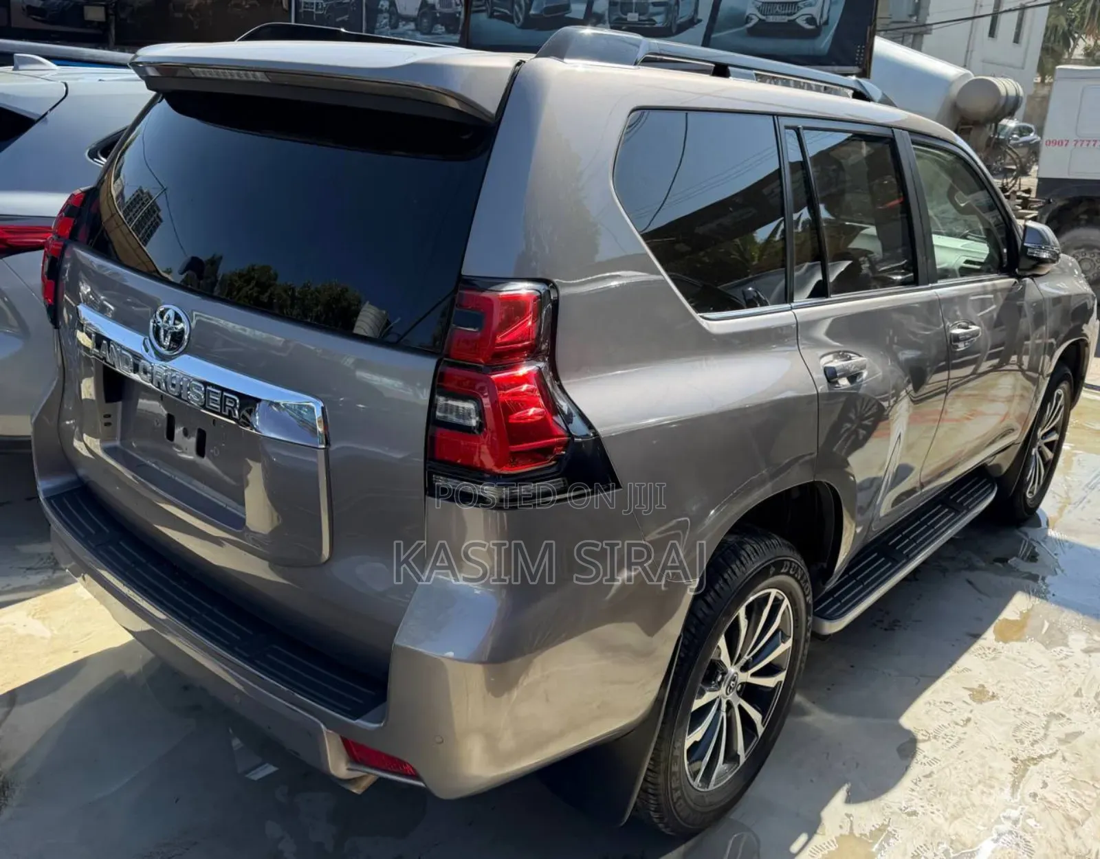 Toyota Land Cruiser Prado 2.8 2023 Blue