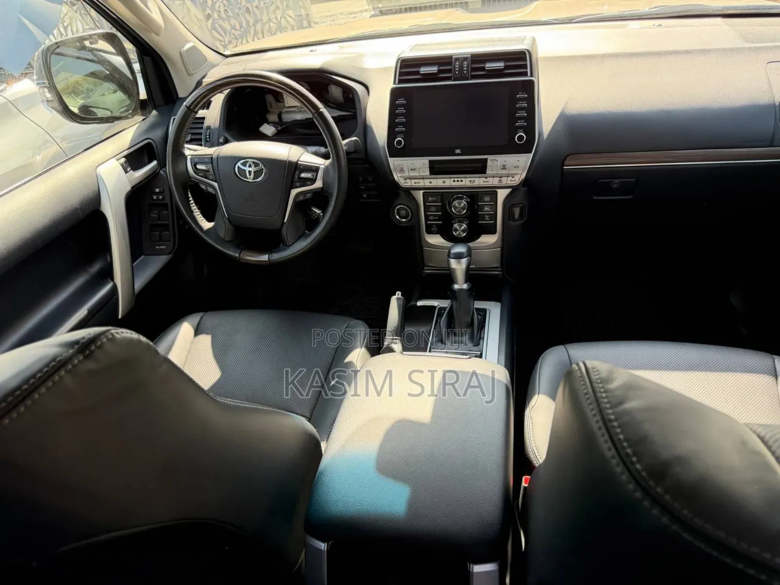 Toyota Land Cruiser Prado 2.8 2023 Blue