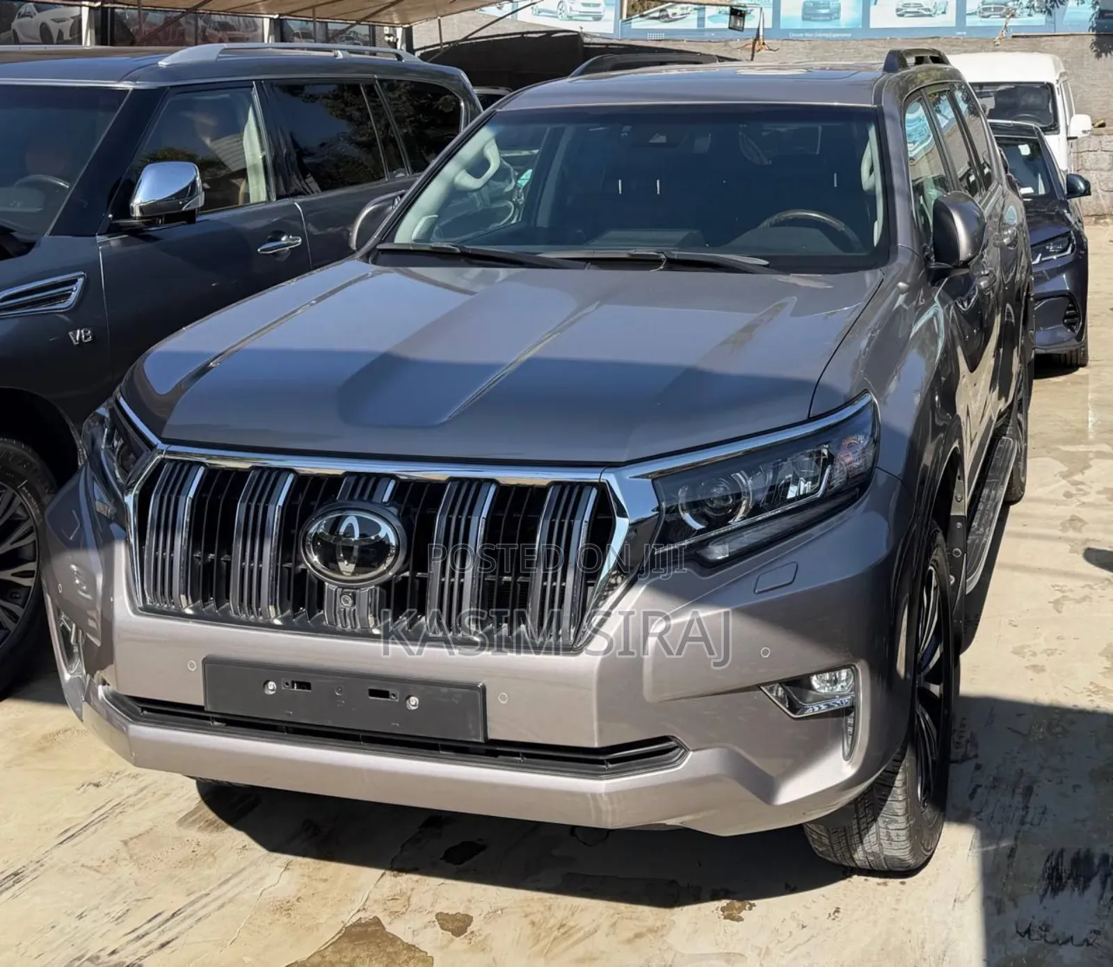 Toyota Land Cruiser Prado 2.8 2023 Blue