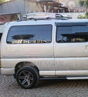 Toyota HiAce 2008 Silver