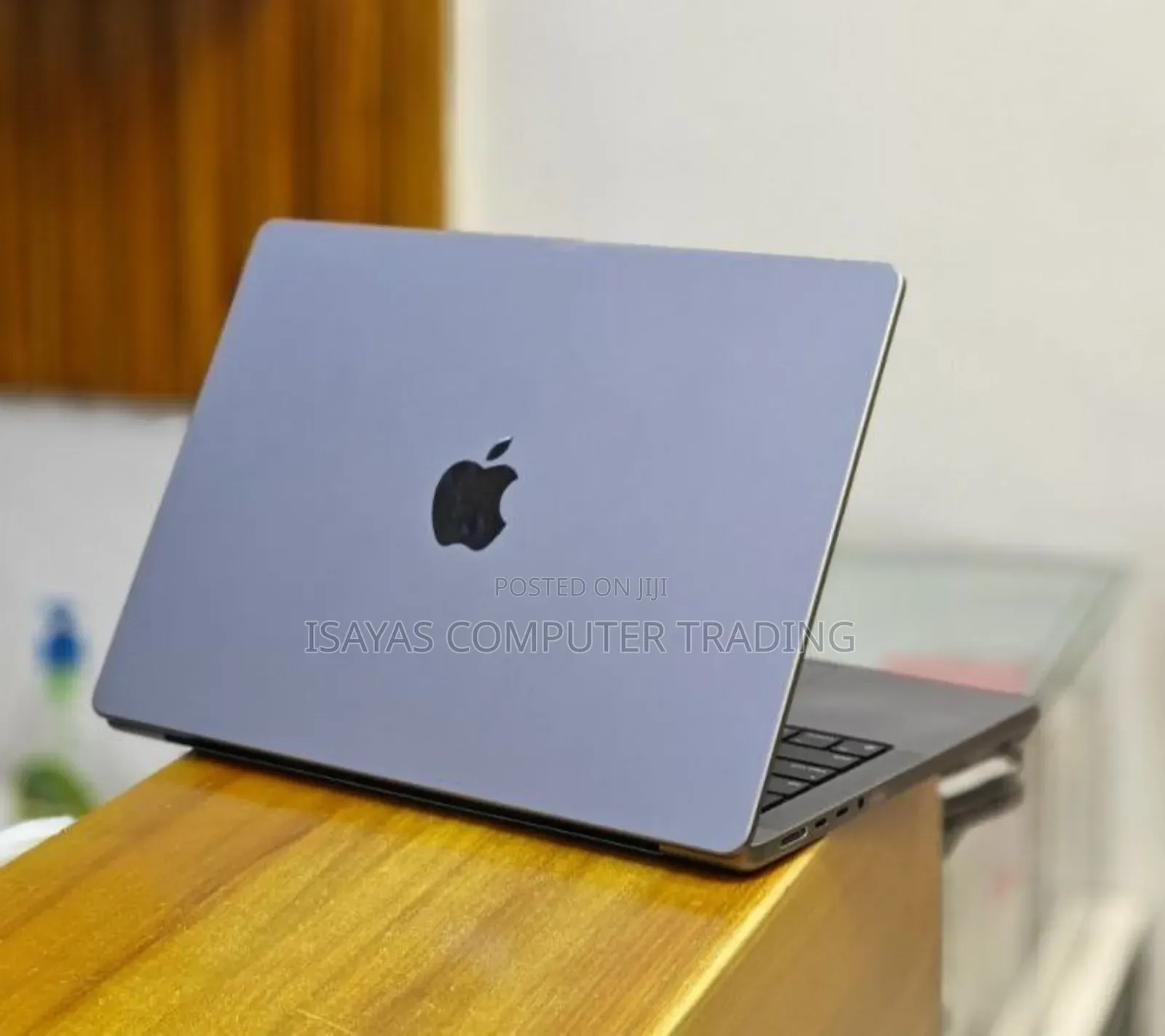 New Laptop Apple MacBook Pro M1 16GB SSD 512GB