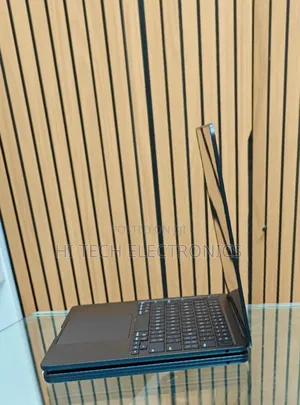 New Apple MacBook Air 2024 M3 13-Inch 8GB Intel Core M3 SSD 256GB