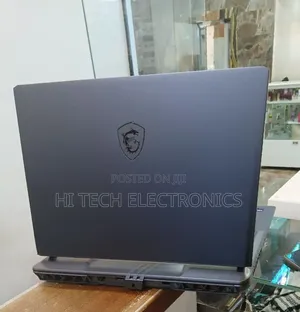 New Laptop MSI Vector 16 HX AI A2XWIG 16GB Intel Core Ultra 7 SSD 1T