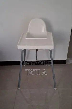 Photo - Kids Feeding Chair