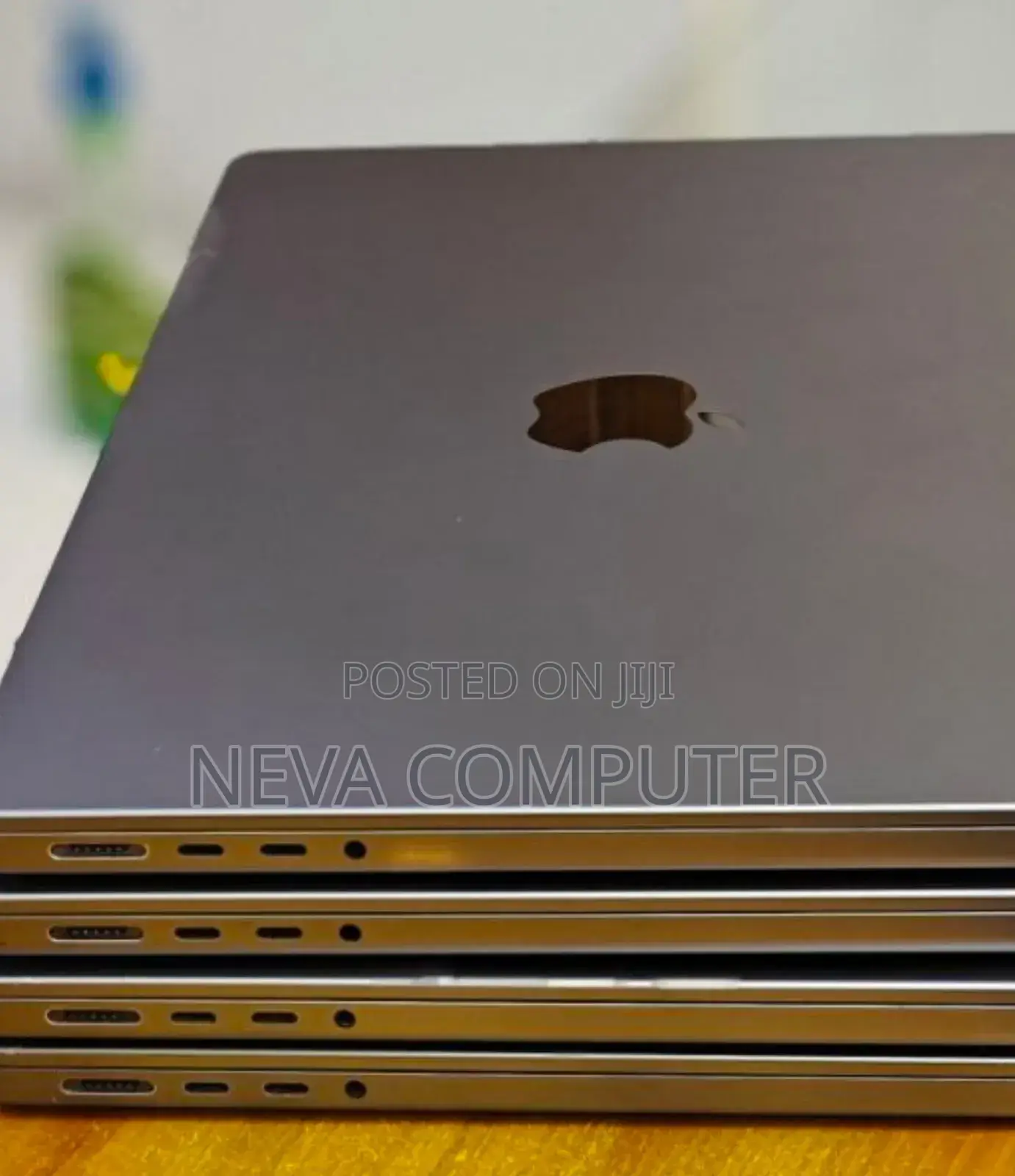 New Laptop Apple MacBook Pro M1 32GB Apple M1 Pro SSD 512GB