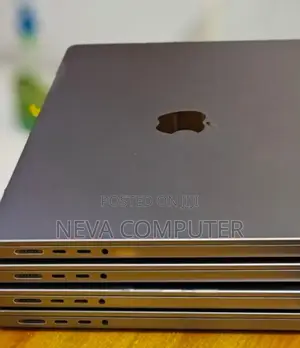 New Laptop Apple MacBook Pro M1 32GB Apple M1 Pro SSD 512GB