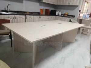 Photo - Coffirencs Table