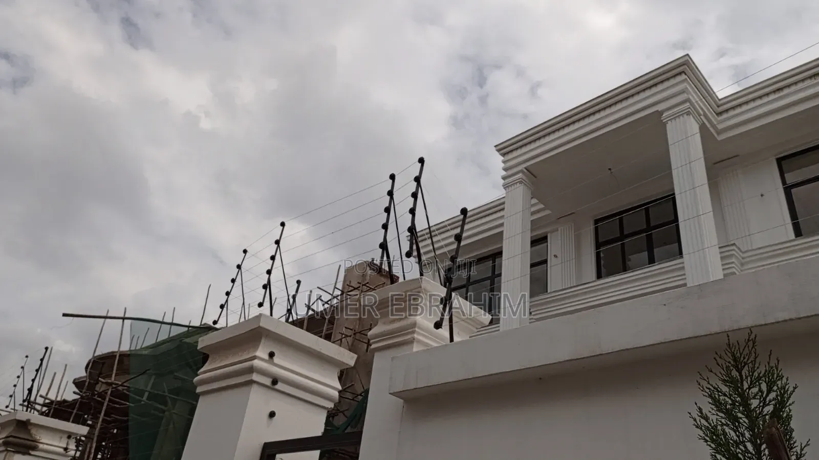 የአደገኛ አጥር ስራ ለመኖሪያ ቤቶች ለድርጂቶች በጥራት ሰርተን እናሰረክባለን ከዋስትና ጋር