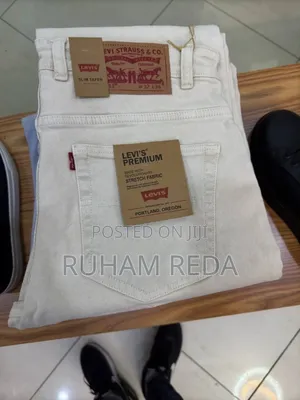 Photo - Levi's Jeans