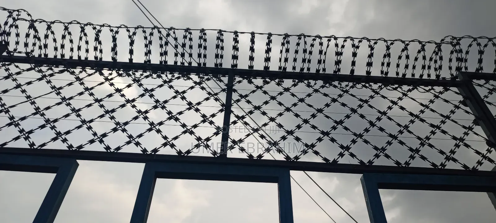 የxx አጥር እና የአደገኛ አጥሮች በተመጣጣኝ ዋጋ እንሰራለን በተመጣጣኝ ዋጋ ከዋስትና ጋር ለመኖሪያ ቤቶች