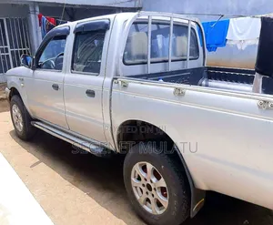 Ford Ranger 2005 White
