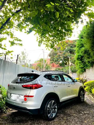 Hyundai Tucson 2019 Silver