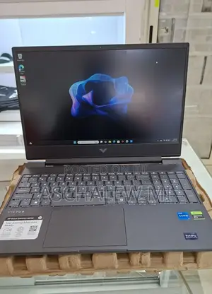 New Laptop HP Victus 15 16GB Intel Core I5 SSD 512GB