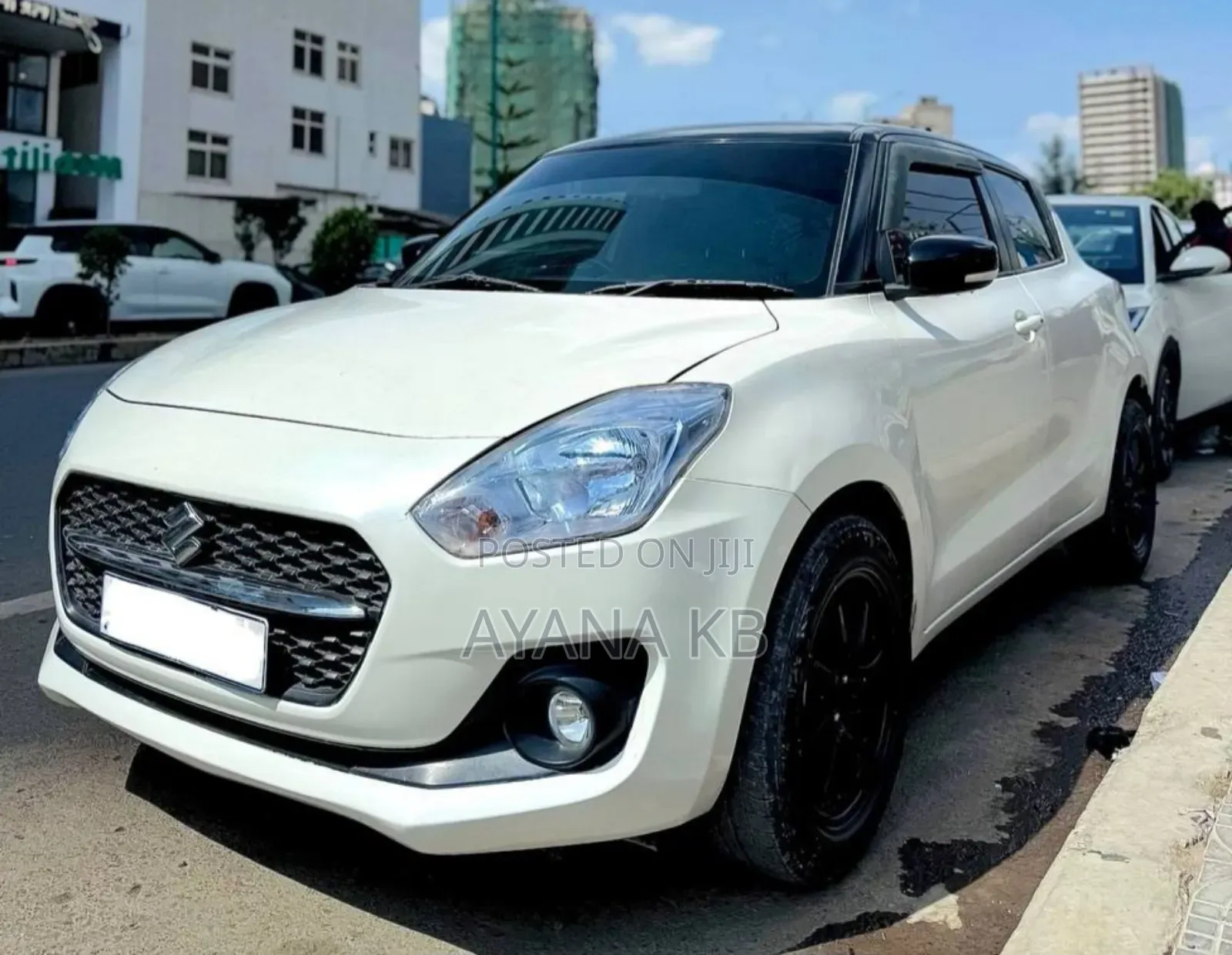 Suzuki Swift 2022 White