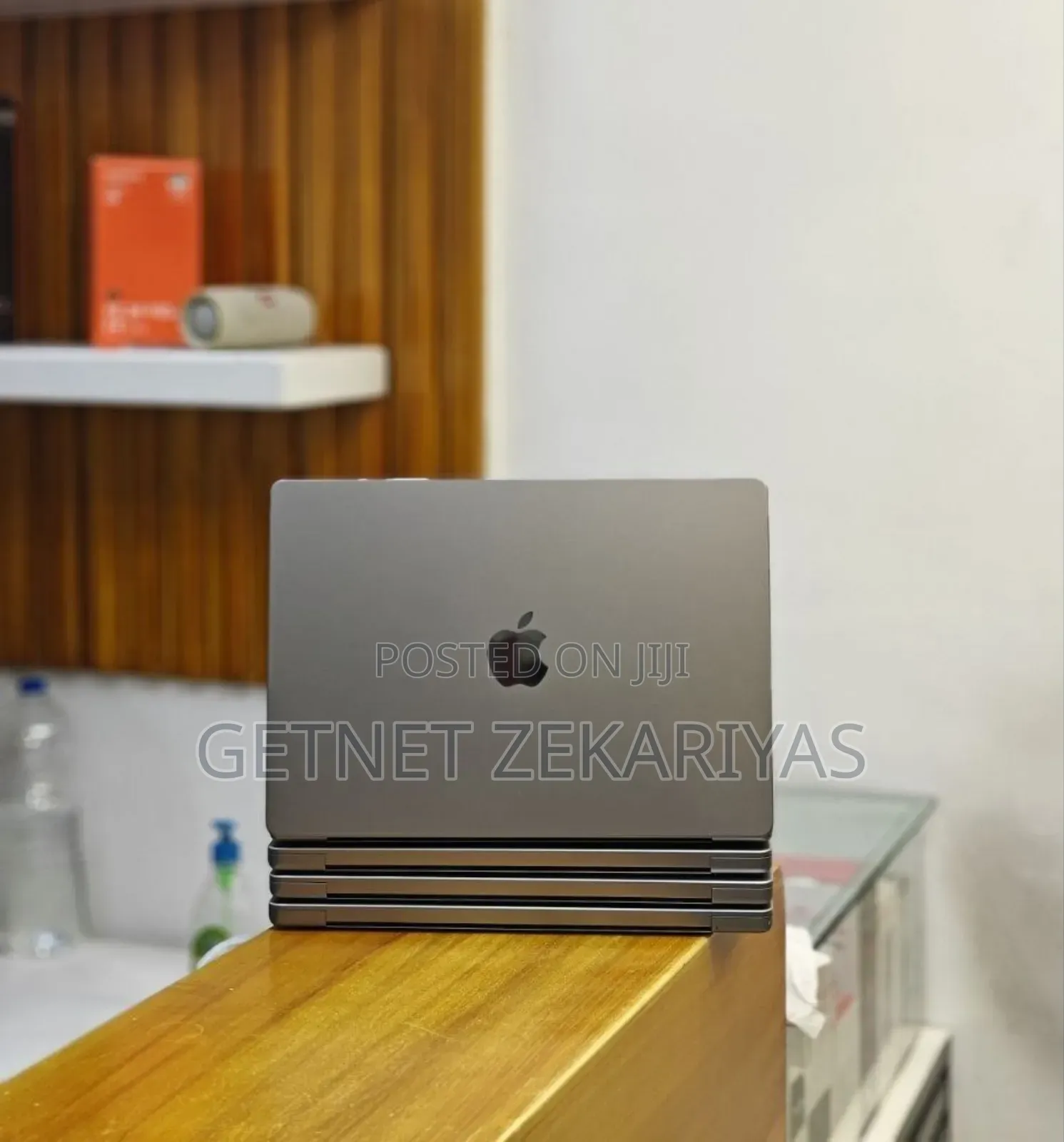 New Laptop Apple MacBook Pro M1 32GB Apple M1 Pro SSD 512GB