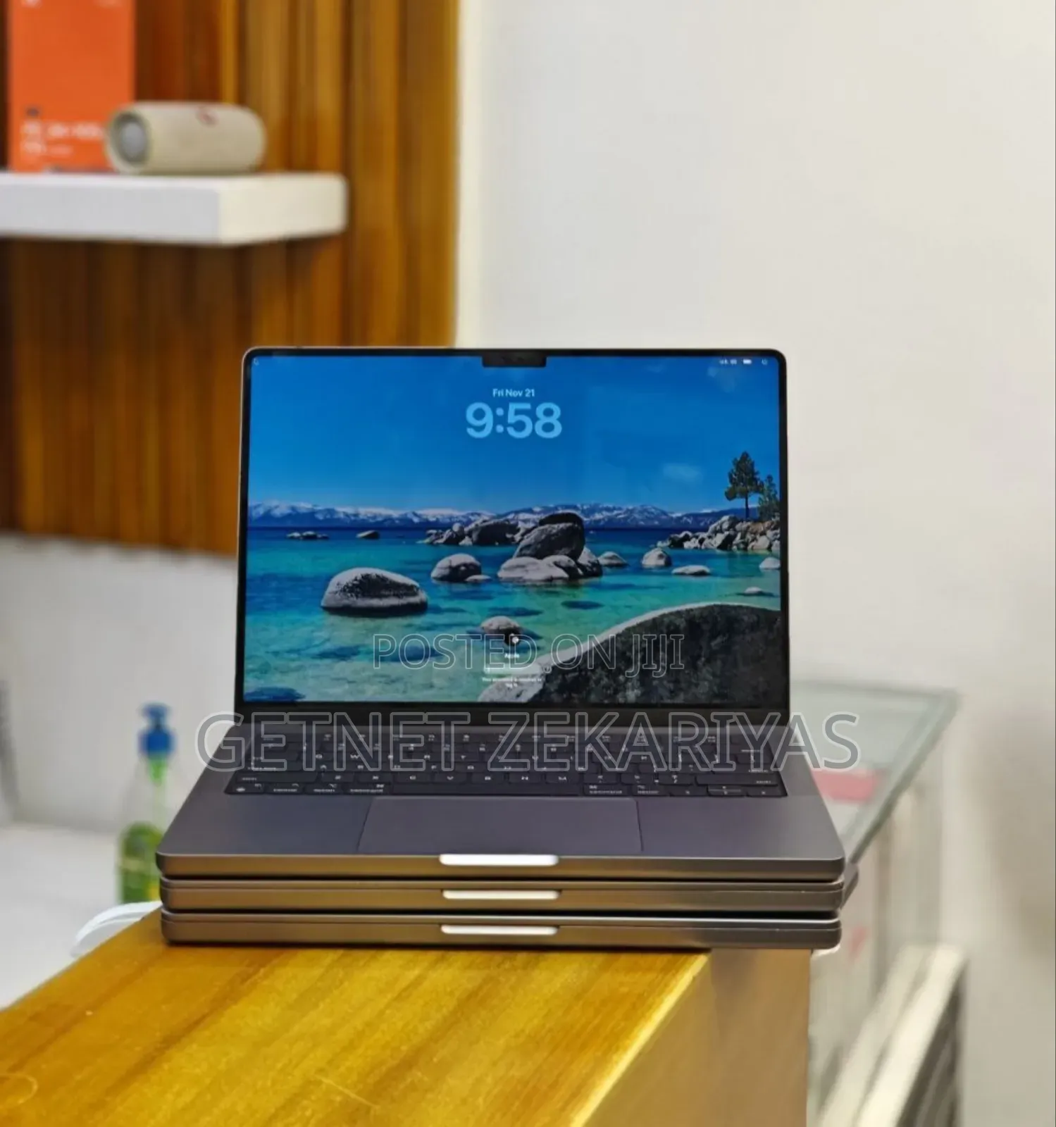 New Laptop Apple MacBook Pro M1 32GB Apple M1 Pro SSD 512GB