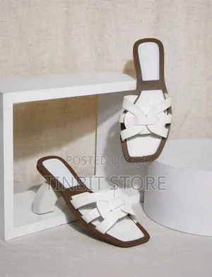 Shoesavailable Pre Order
Size 36-41