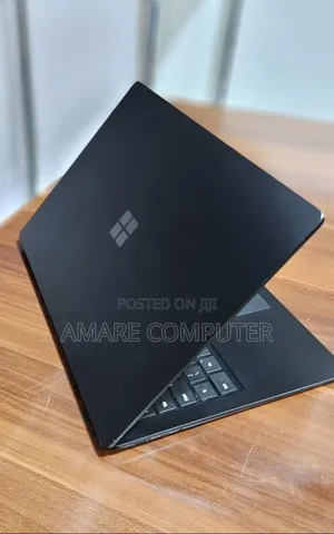 New Laptop Microsoft Surface Laptop 5 16GB Intel Core I7 SSD 256GB