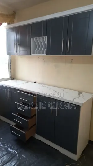 2*ሜትር ኪችን ካብኔት