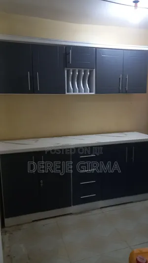 2*ሜትር ኪችን ካብኔት