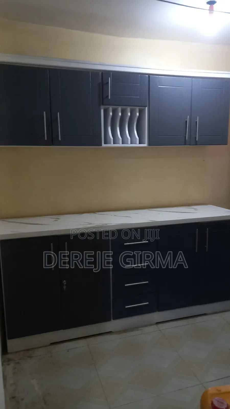 2*ሜትር ኪችን ካብኔት
