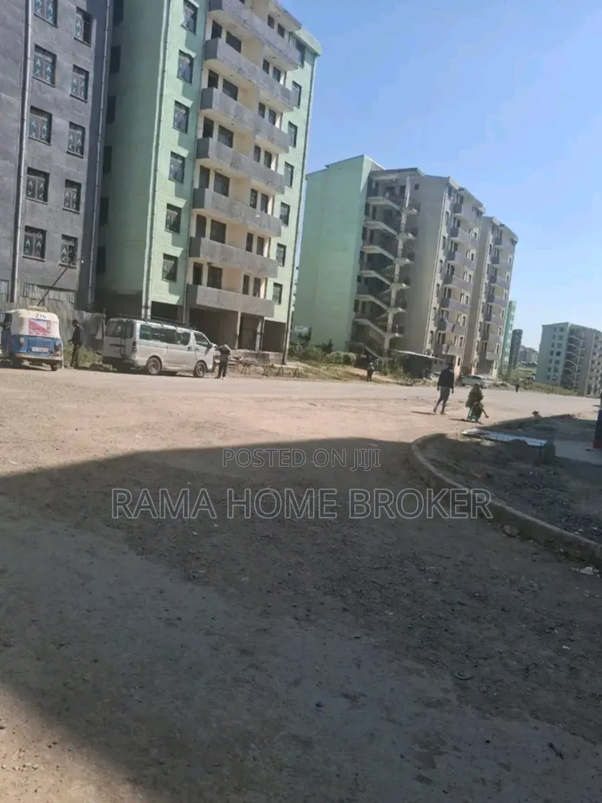 2bdrm Condo in Yeka for sale