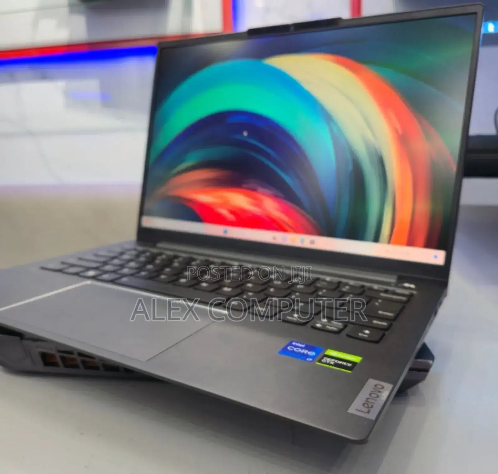 New Laptop Lenovo 16GB Intel Core I7 SSD 512GB