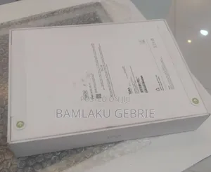 New Apple iPad (2025) 128 GB