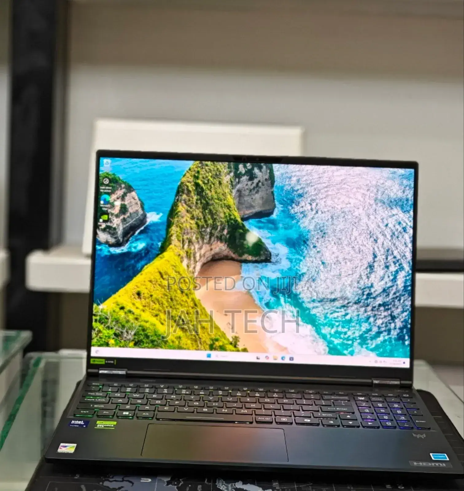 New Laptop Acer Predator Helios Neo 16 32GB Intel Core Ultra 9 SSD 1T