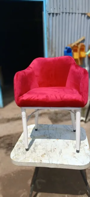 Photo - Quality Lounge and Restaurant Chairs and Table