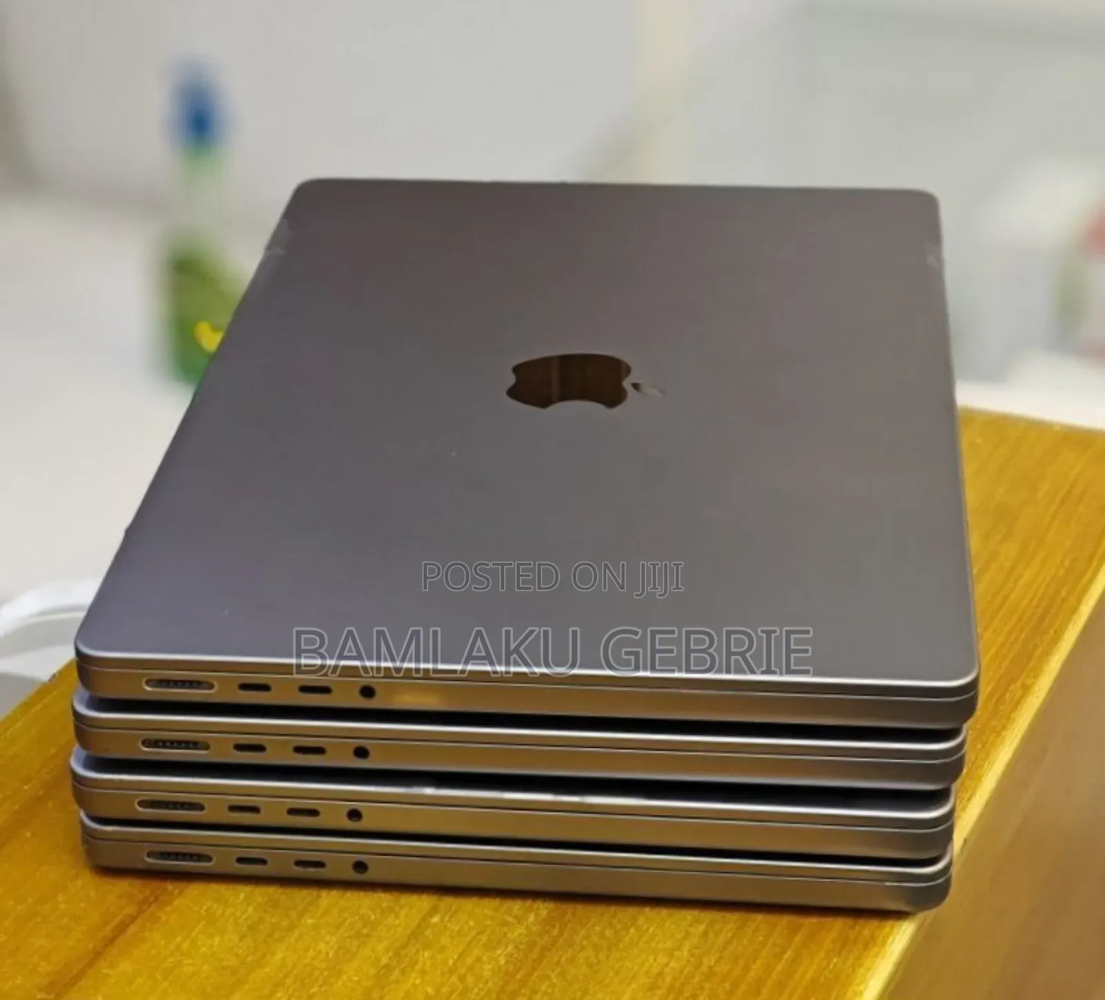 New Laptop Apple MacBook Pro M1 32GB Apple M1 Pro SSD 512GB