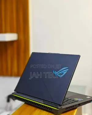 New Laptop Asus ROG Strix G16 G614 16GB Intel Core I9 SSD 1T