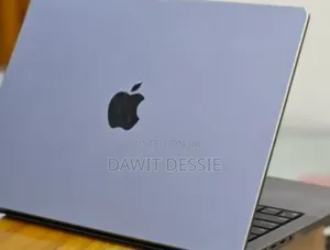 New Laptop Apple MacBook Pro M1 16GB Apple M1 Pro SSD 512GB