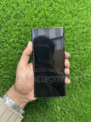 Photo - New Samsung Galaxy S22 Ultra 256 GB