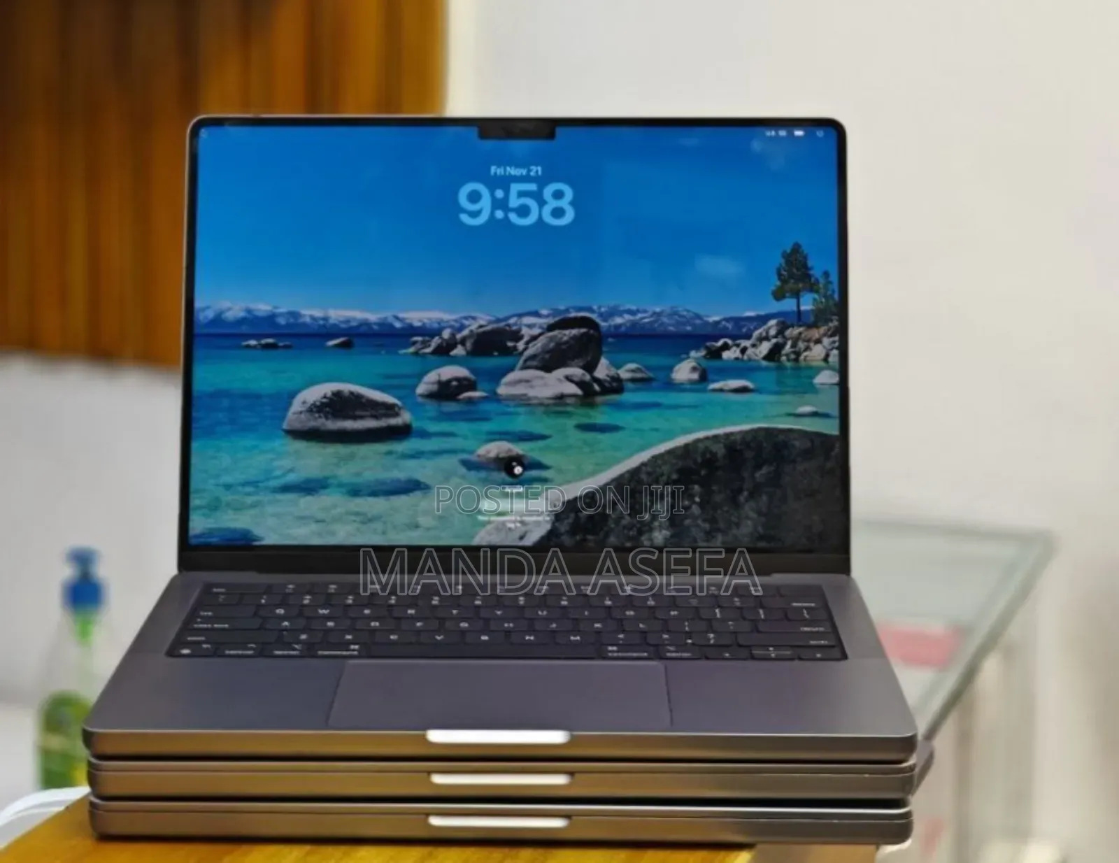 New Laptop Apple MacBook Pro M1 32GB Apple M1 Pro SSD 512GB