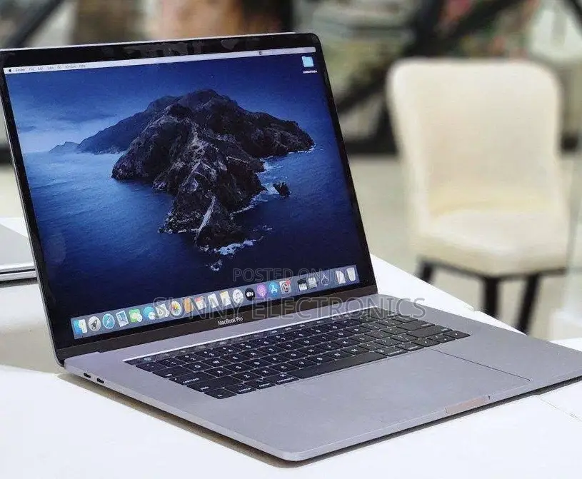 New Laptop Apple MacBook Pro 2019 16GB Intel Core I9 SSD 1T