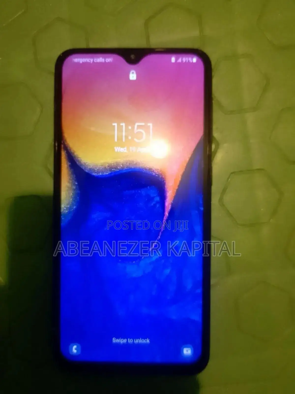 Samsung A10 32 GB Black