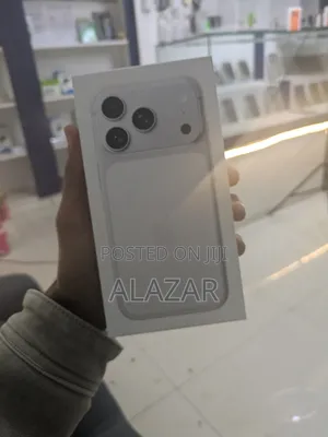 Photo - New Apple iPhone 17 Pro 256 GB White