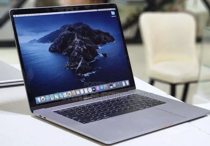 New Laptop Apple MacBook Pro 2019 16GB Intel Core I9 SSD 1T