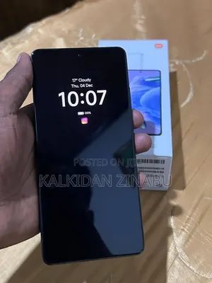 Photo - Xiaomi Redmi Note 12 Pro+ 5G 256 GB Black