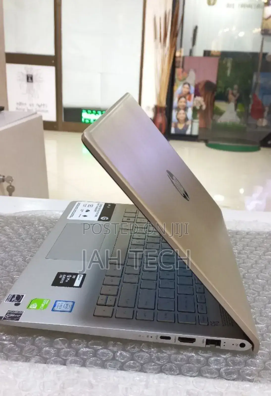 New Laptop HP Pavilion 14 8GB Intel Core I5 SSHD (Hybrid) 1.5T