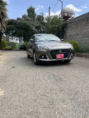 Photo - Suzuki Dzire 2022 Gray